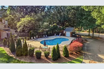 3936 New Garden Park, Greensboro, NC 27410 - Photo 31