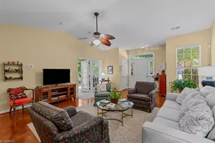 4605 Hanberry Dr, Greensboro, NC 27410 - Photo 9