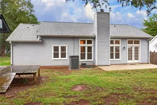 4709 White Horse Dr, Greensboro, NC 27410 - Photo 25