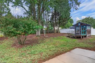 4709 White Horse Dr, Greensboro, NC 27410 - Photo 27
