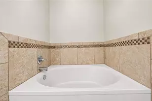 4709 White Horse Dr, Greensboro, NC 27410 - Photo 17