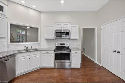 4709 White Horse Drive, Greensboro, NC 27410 - Photo 13