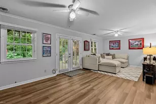 2708 Asbury Terrace, Greensboro, NC 27408 - Photo 17