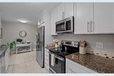 2708 Asbury Terrace, Greensboro, NC 27408 - Photo 7