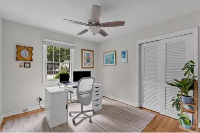 2708 Asbury Terrace, Greensboro, NC 27408 - Photo 15