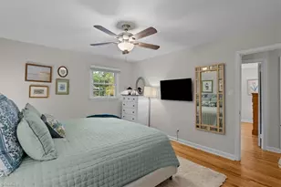 2708 Asbury Terrace, Greensboro, NC 27408 - Photo 11