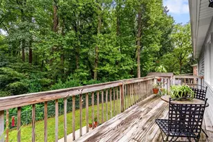 2708 Asbury Terrace, Greensboro, NC 27408 - Photo 23