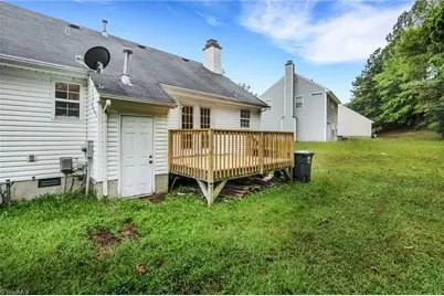 104 Lasalle Way, Greensboro, NC 27406 - Photo 35