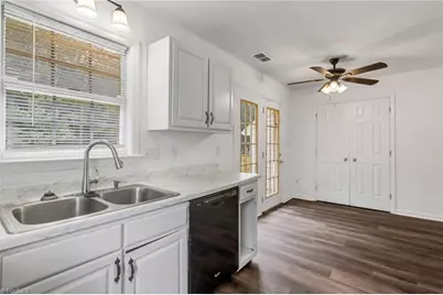 104 Lasalle Way, Greensboro, NC 27406 - Photo 11