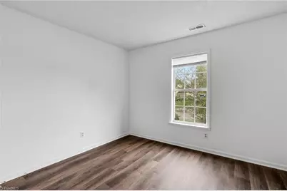 104 Lasalle Way, Greensboro, NC 27406 - Photo 33