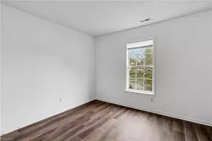 104 Lasalle Way, Greensboro, NC 27406 - Photo 33