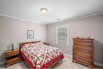 3804 Oak Forest Drive, High Point, NC 27265 - Photo 33