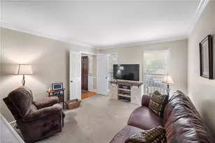 3804 Oak Forest Dr, High Point, NC 27265 - Photo 13