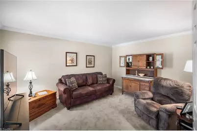 3804 Oak Forest Drive, High Point, NC 27265 - Photo 13