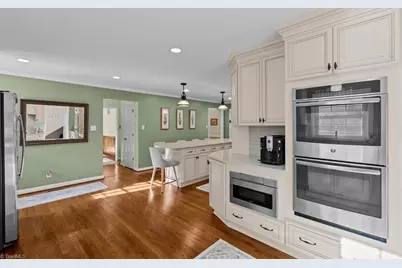 4 Horseshoe Court, Greensboro, NC 27410 - Photo 13