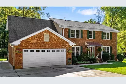 4 Horseshoe Court, Greensboro, NC 27410 - Photo 3