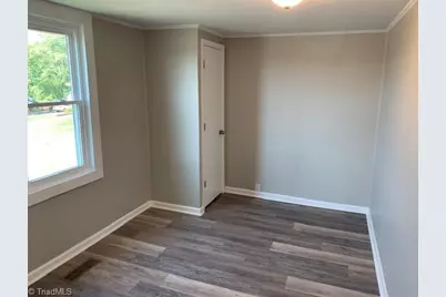510 Norwalk Street, Greensboro, NC 27407 - Photo 9
