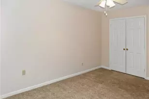4610 Lawndale Dr, Greensboro, NC 27455 - Photo 7