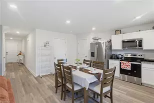 831 Fox Laurel Ct, Asheboro, NC 27203 - Photo 9