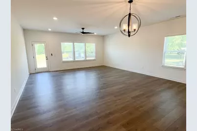 5166 Paramount Road #1061, Pfafftown, NC 27040 - Photo 5