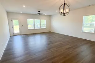 5166 Paramount Rd, Pfafftown, NC 27040 - Photo 5