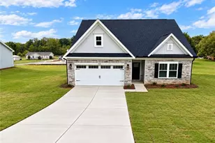 5166 Paramount Rd, Pfafftown, NC 27040 - Photo 1