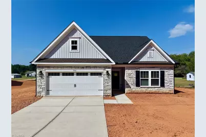 5166 Paramount Road #1061, Pfafftown, NC 27040 - Photo 1