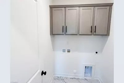 5166 Paramount Road #1061, Pfafftown, NC 27040 - Photo 9