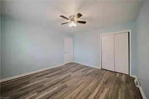 2102 Bothwell St, Greensboro, NC 27401 - Photo 11