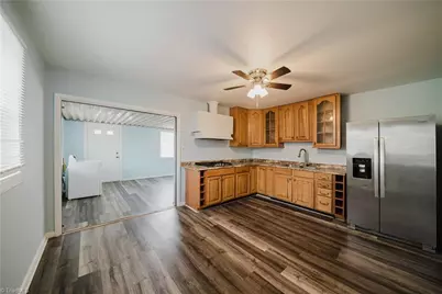 2102 Bothwell Street, Greensboro, NC 27401 - Photo 25