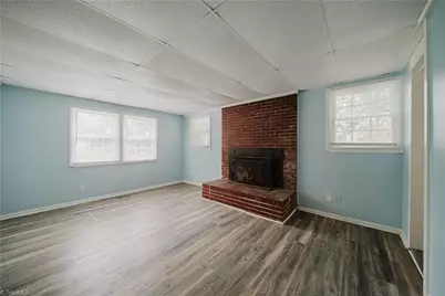 2102 Bothwell Street, Greensboro, NC 27401 - Photo 15