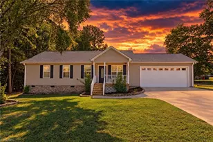 7527 Turnpike Rd, Archdale, NC 27263 - Photo 1