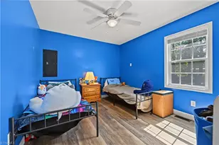 7527 Turnpike Rd, Archdale, NC 27263 - Photo 15