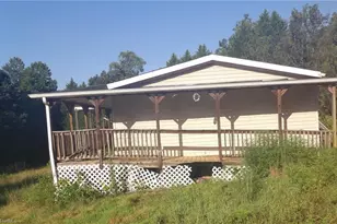 1011 Thankful Church Rd, Boomer, NC 28606 - Photo 3