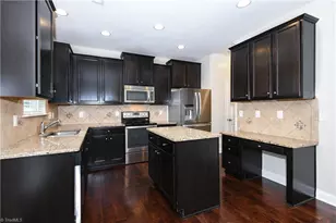 4015 Bow Ct, Burlington, NC 27215 - Photo 11