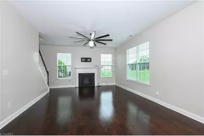 4015 Bow Court, Burlington, NC 27215 - Photo 5
