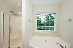 4015 Bow Ct, Burlington, NC 27215 - Photo 33
