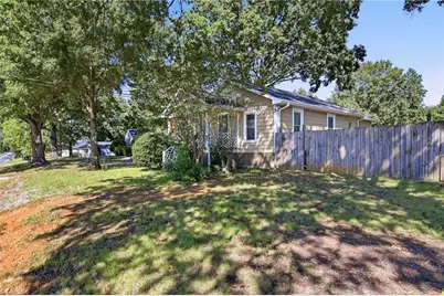 3922 N Church Street, Greensboro, NC 27455 - Photo 25
