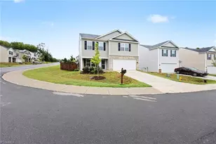 135 Carriage Cv Cir, Mocksville, NC 27028 - Photo 9