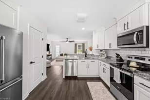 842 Berg St, Asheboro, NC 27203 - Photo 3