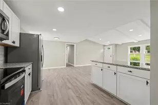 4401 Green Cove Ct, Winston-Salem, NC 27107 - Photo 5