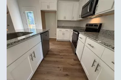 4033 Shamel Street, Winston-Salem, NC 27105 - Photo 7