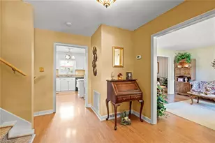 324 Heatherford Dr, Lewisville, NC 27023 - Photo 3