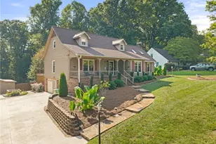 8029 Riverview Dr, Clemmons, NC 27012 - Photo 3