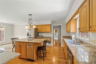2612 Sumac Ln, Burlington, NC 27215 - Photo 9