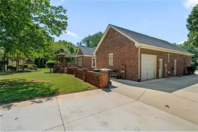 2612 Sumac Lane, Burlington, NC 27215 - Photo 43