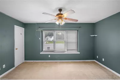 609 Forest Brook Drive, Greensboro, NC 27406 - Photo 11