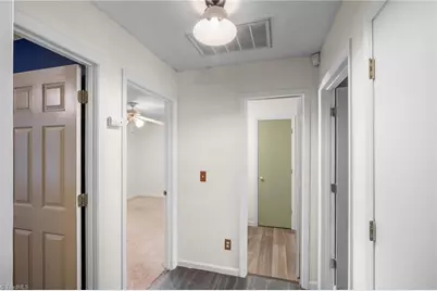 609 Forest Brook Drive, Greensboro, NC 27406 - Photo 9
