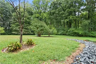 6875 Vance Rd, Kernersville, NC 27284 - Photo 35