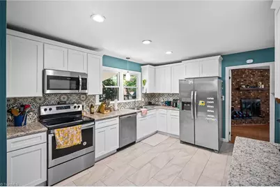 1001 Oakview Road, High Point, NC 27265 - Photo 13